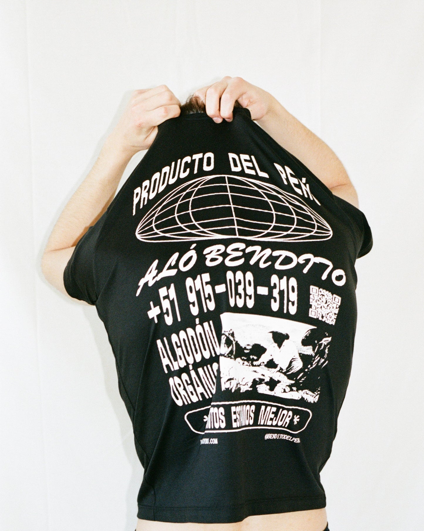 GRAPHIC1. BLACK